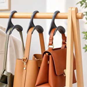آویز کیف پلاستیکی